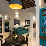 Giulia Apartment-Rental In Rome