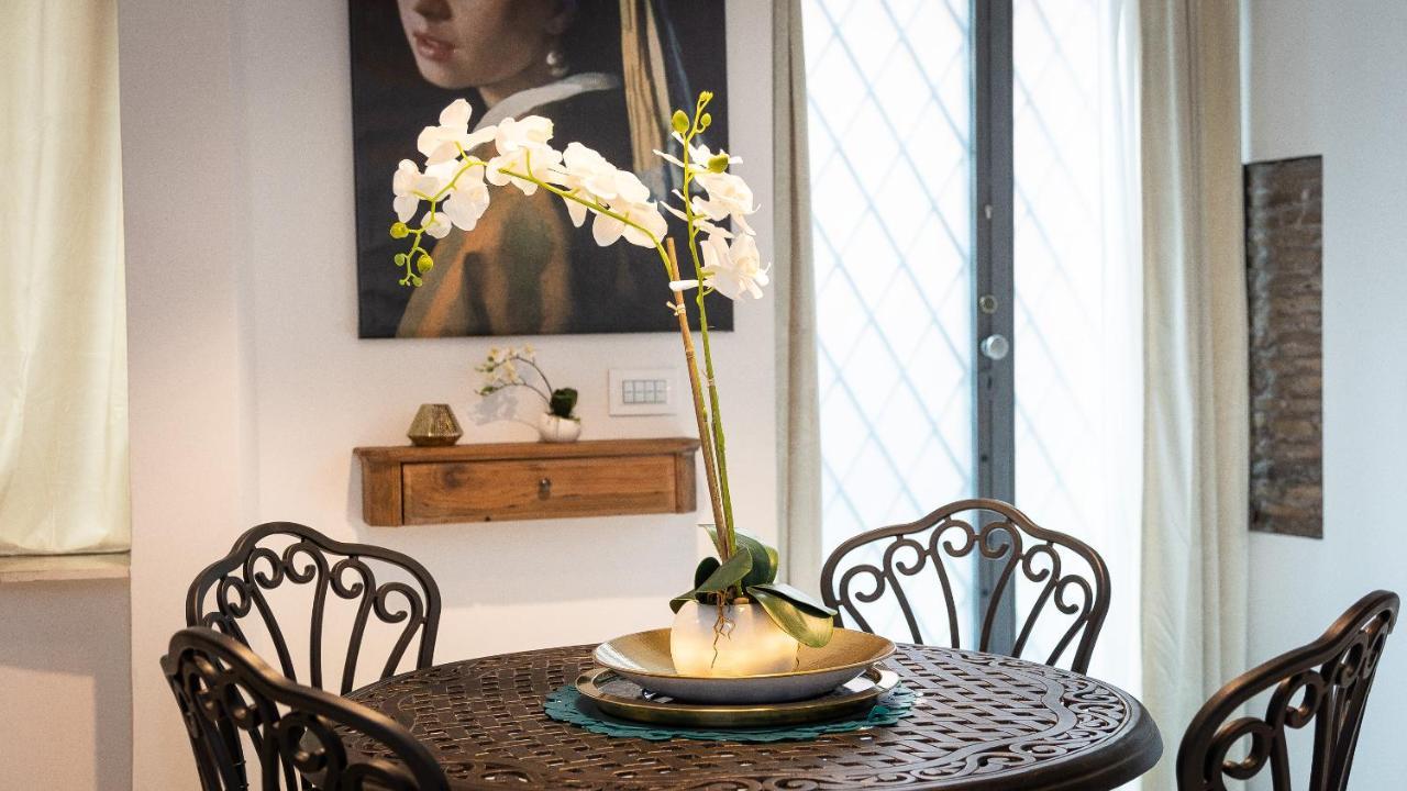 Giulia Apartment-rental In Apartment Rom